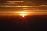 Splendida alba salendo al Monte Gugliemo il 14 marzo 09  - FOTOGALLERY
